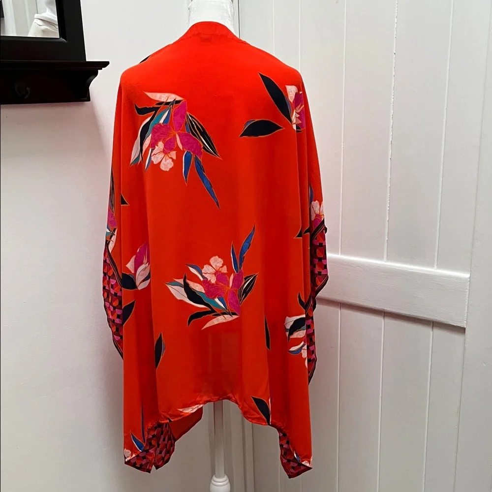 A New Day Floral Print Kimono - Picture 6 of 7
